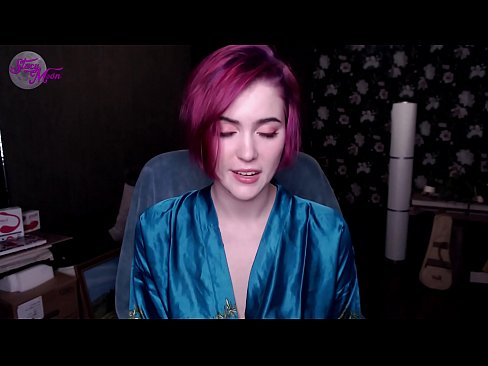 ❤️ Uweisunge iwwer d'Réck vun engem russesche Meedchen op Englesch ❤️ Sexvideo op lb.xxxgr.ru ❌❤